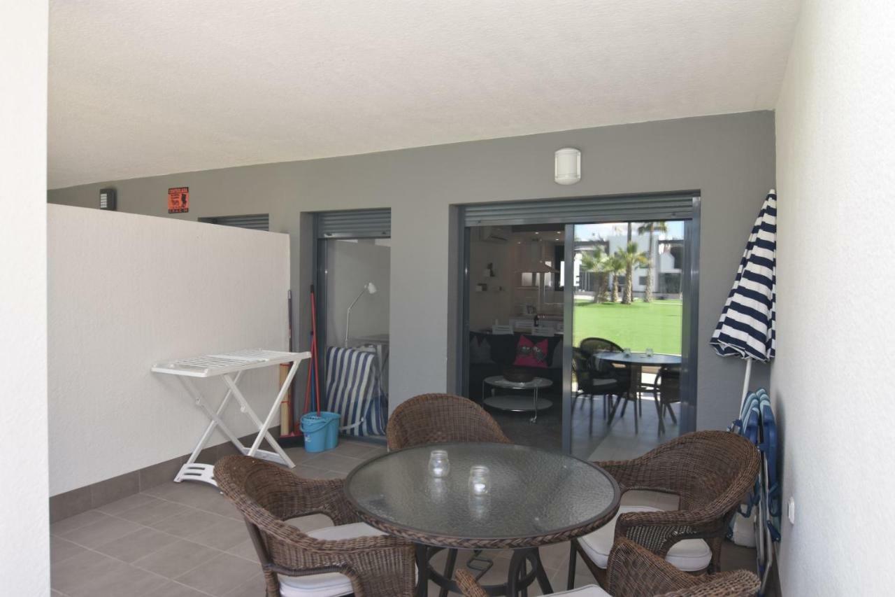 Oasis Beach V South Facing Pool View La Zenia Dehesa de Campoamor (Orihuela Costa) Exterior foto